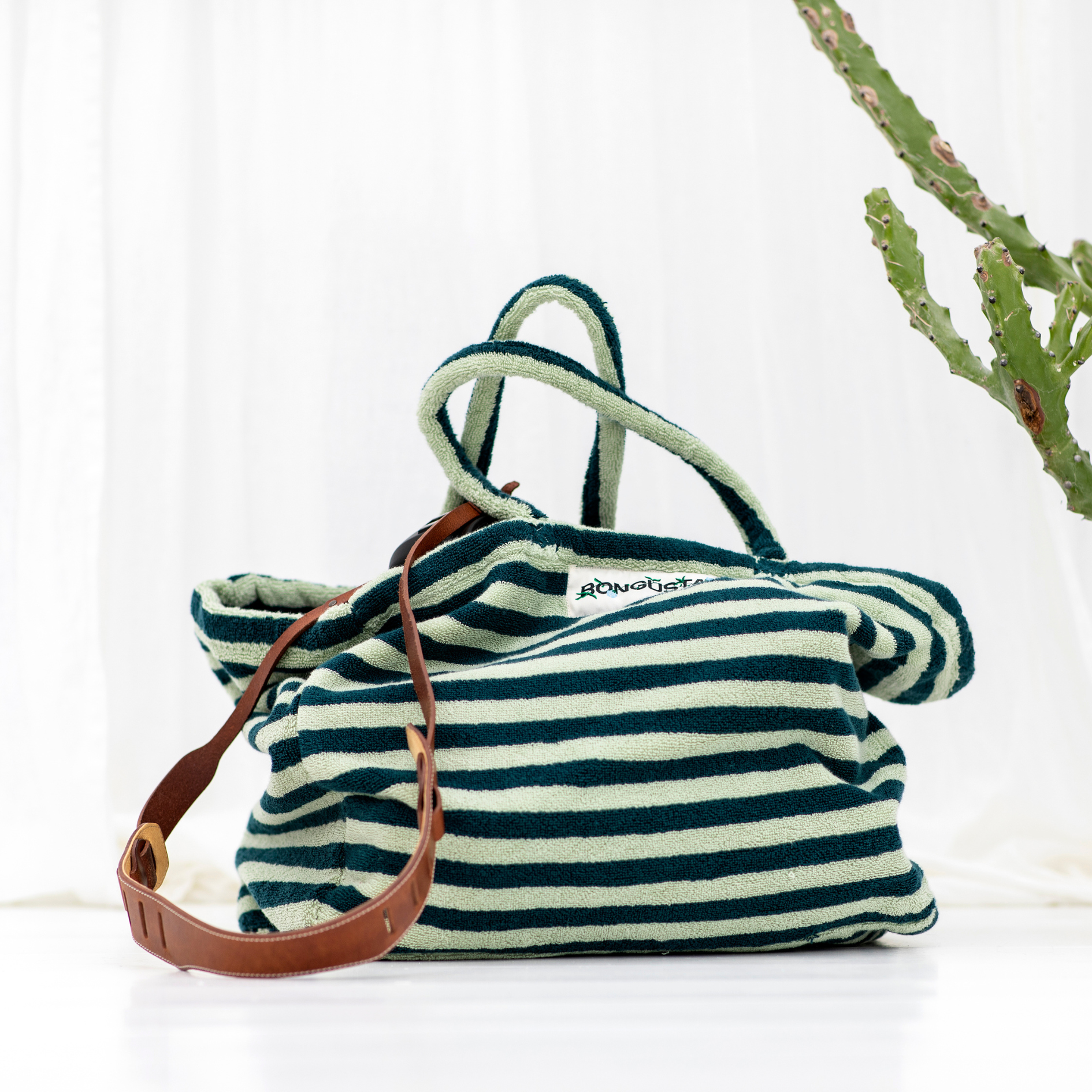 Naram Weekend Bag